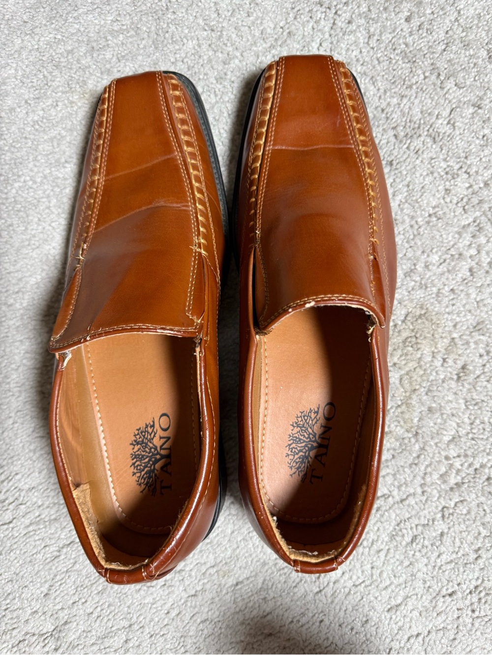 Tayno Men's Cognac Leather Slip-On Loafers